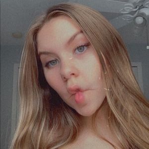 Meet your Posher, Brynn